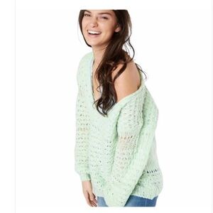 Free People Mint Green Open-Knit V-Neck Sweater Women’s Size Large